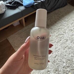 OUAI Volumizing Spray in Frosted White